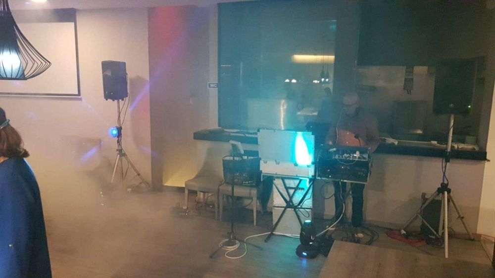 Karaoke e DJ para festas