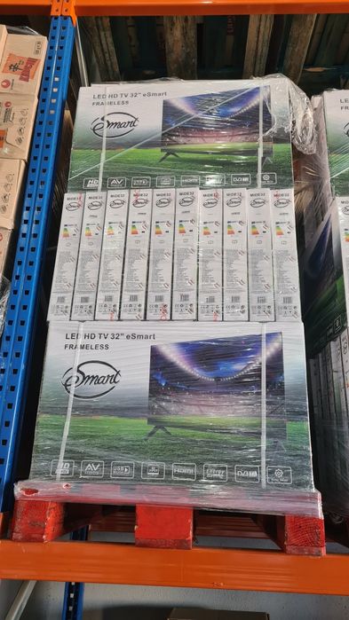 Tv de 32" marca eSmart novo na caixa