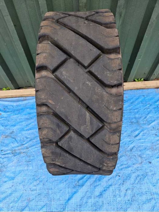 Opona Solideal 300 - R 15 Ed Plus 300-15 Nhs Dętkowa Opony