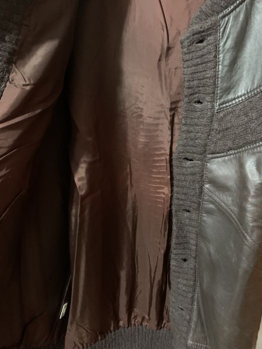 Casaco de malha com couro