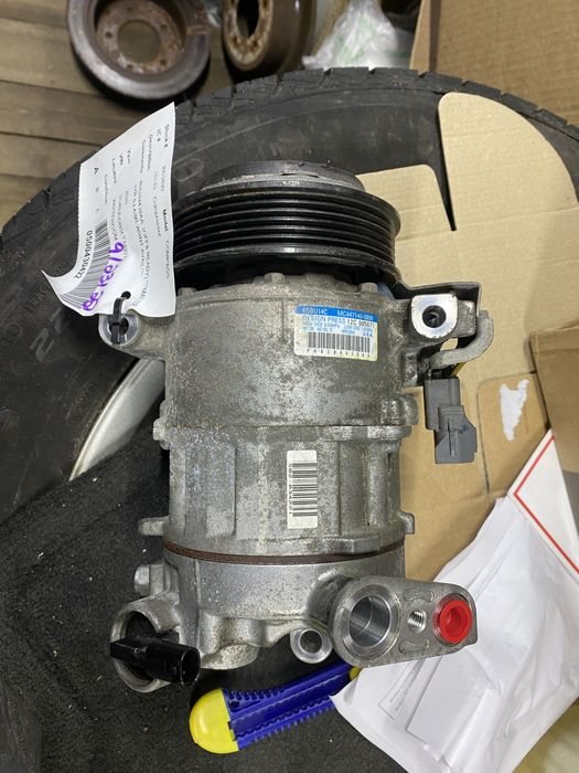 Компрессор кондиционера Jeep Compass 2020год