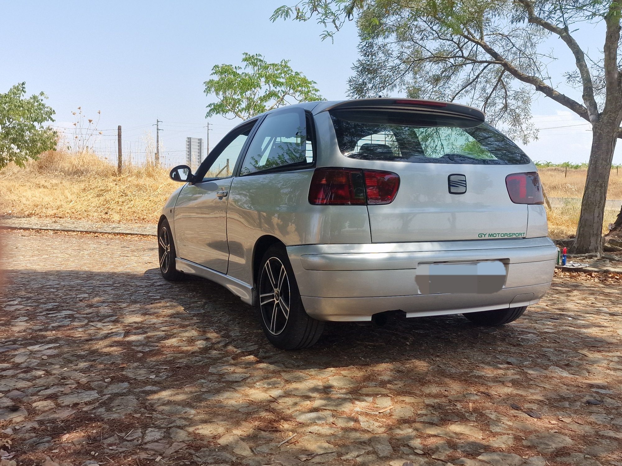 Vendo ou troco seat ibiza 6k2