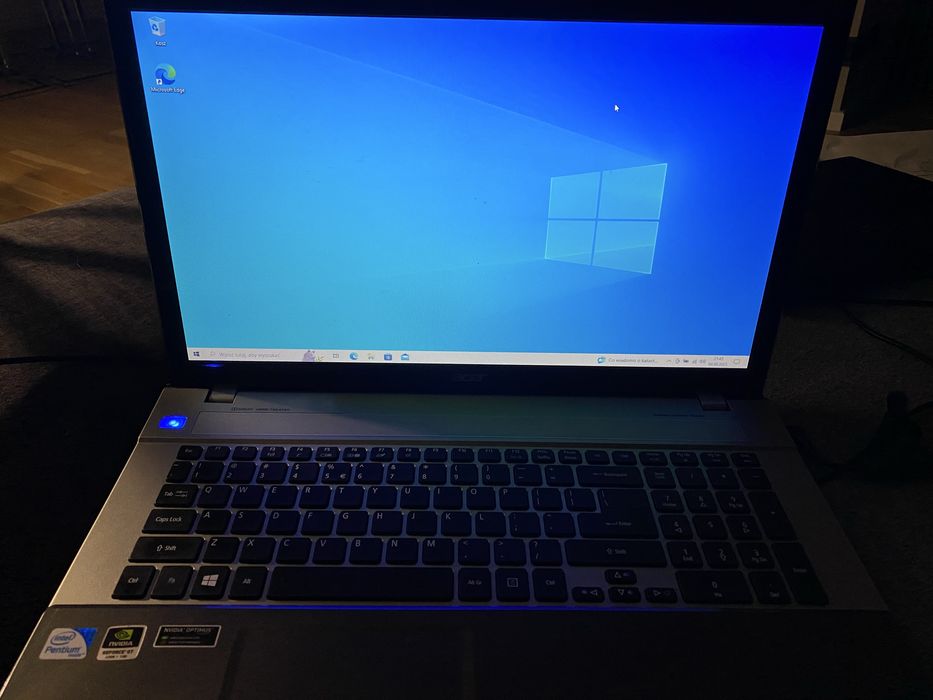 Acer VA70 b3-731G. 17CALI