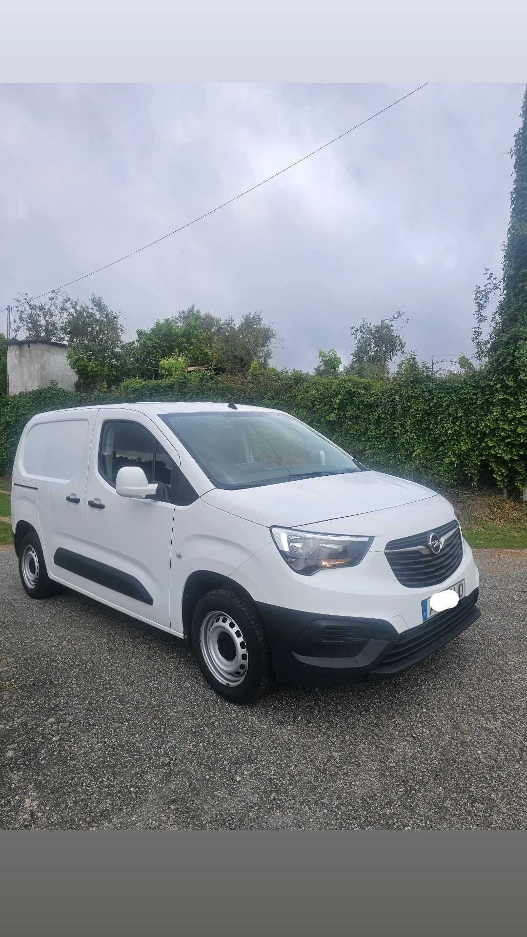 Opel Combo Ano 2020