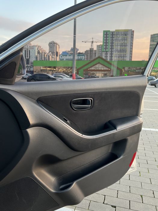 Hyundai Elantra 2008