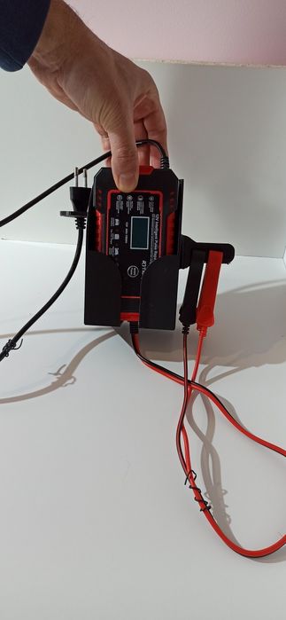 Крепление для зарядного автомобиля