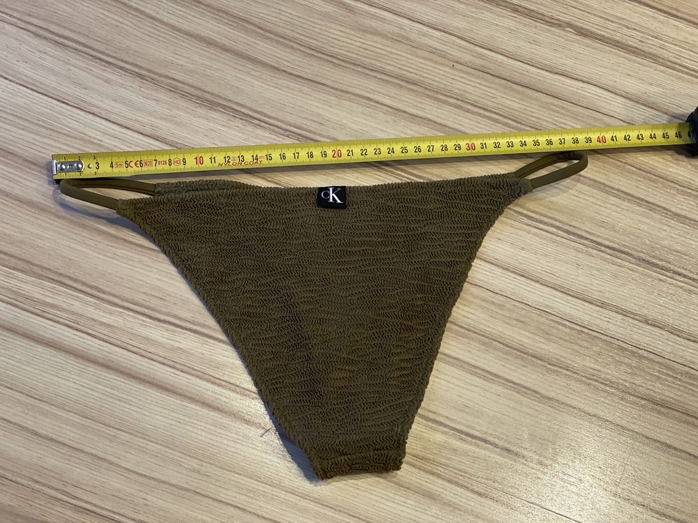 Calvin Klein : majtki / dół od bikini / M / nowe z metką