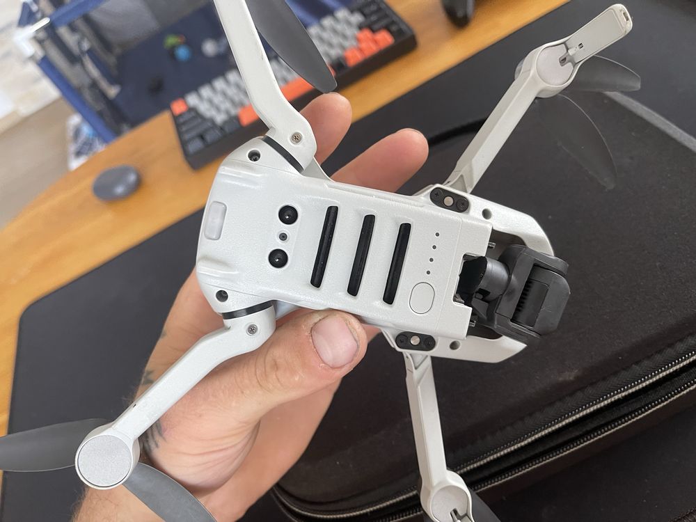 Dron dji 2 mini
