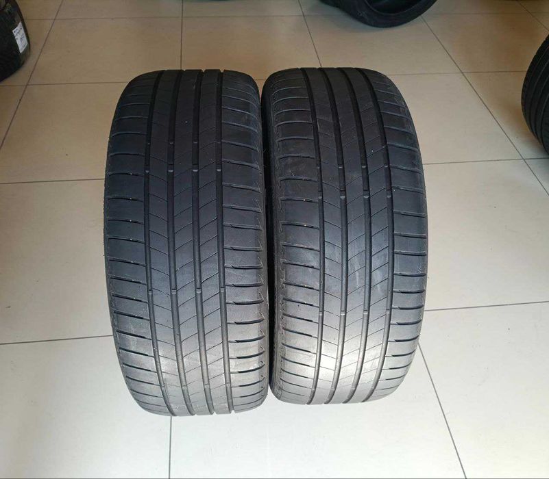 Пара шин б/у 225/40R19 93Y Bridgestone Turanza T005