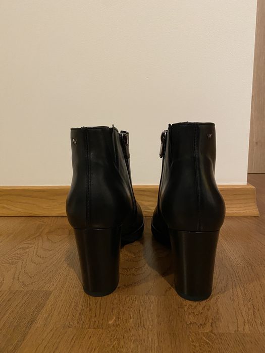 Skórzane czarne botki Wojas 40