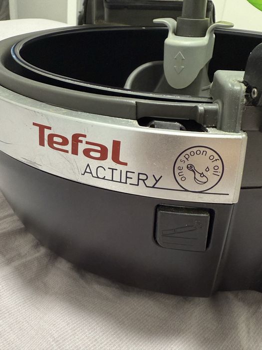 Fritadeira sem óleo Actifry TEFAL