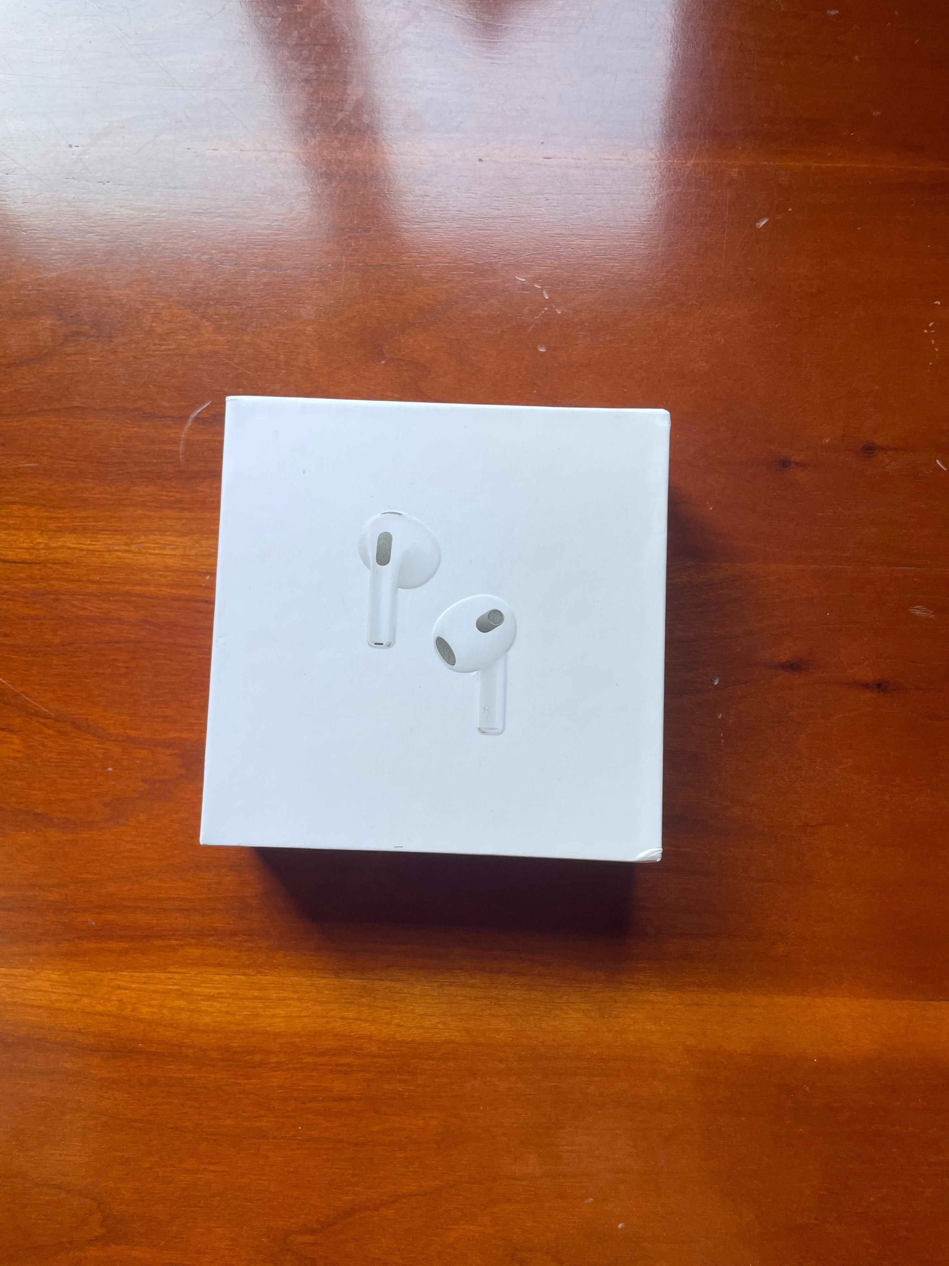 Airpods (3rd Generation)