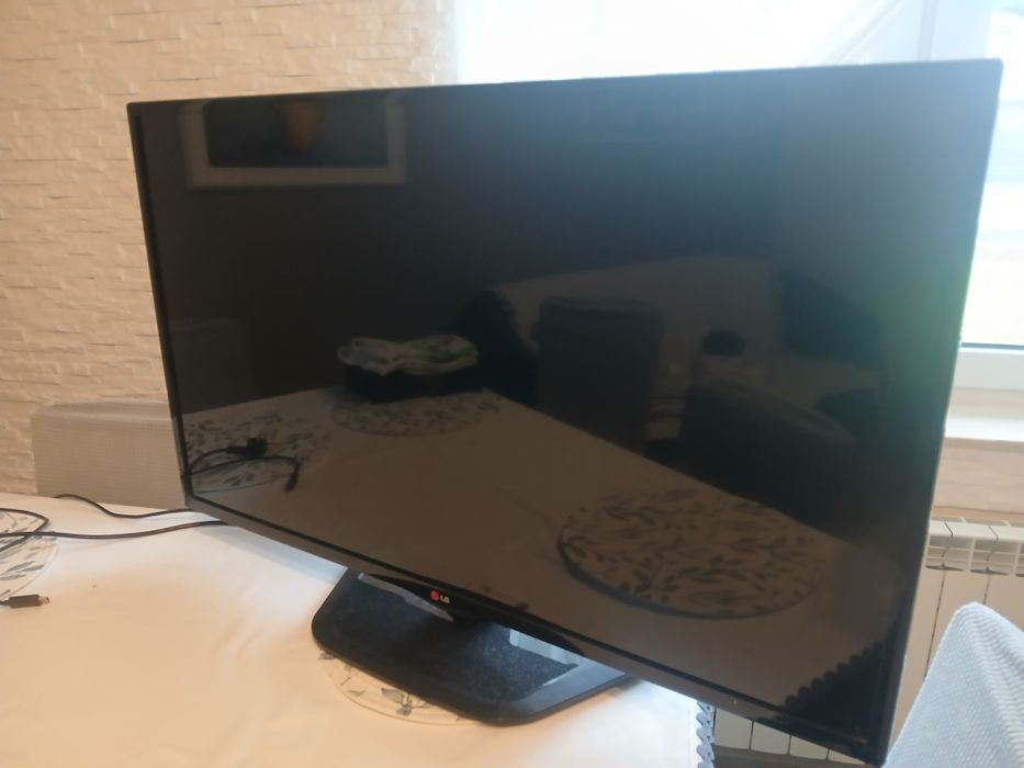 Telewizor LG  42 cale
