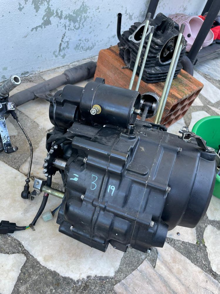 Moto Sym Wolf 125