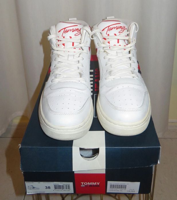 Sapatilhas Tommy Mid Cut Basket