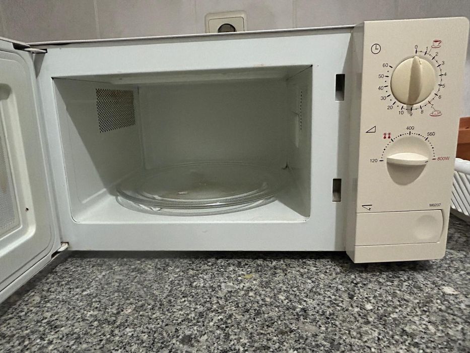 Microondas Samsung em bom estado