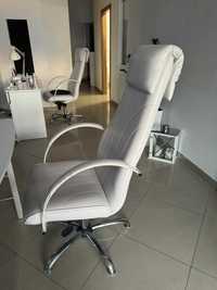 Krzesło kosmetyczne regulowane, obrotowe
