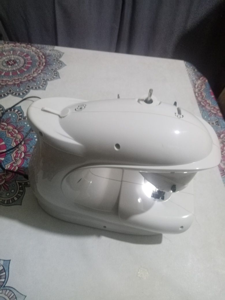 Máquina de costura