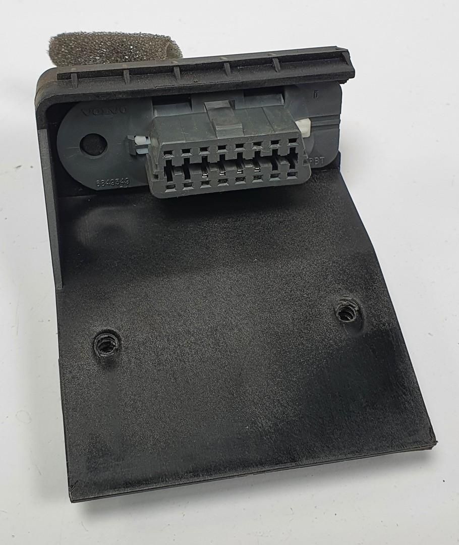 GNIAZDO DIAGNOSTYCZNE OBD2 VOLVO V70 II 6849549