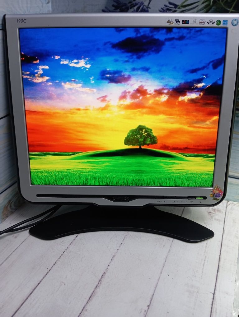 Монитор Philips 190c