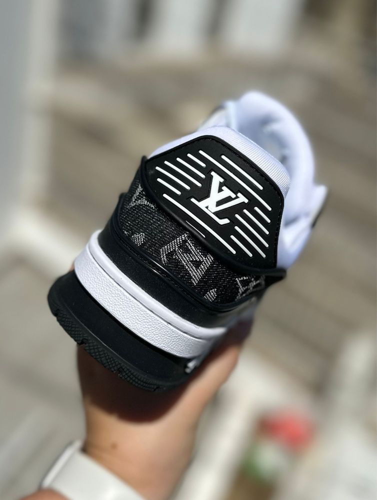 Tenis Louis Vuitton LV