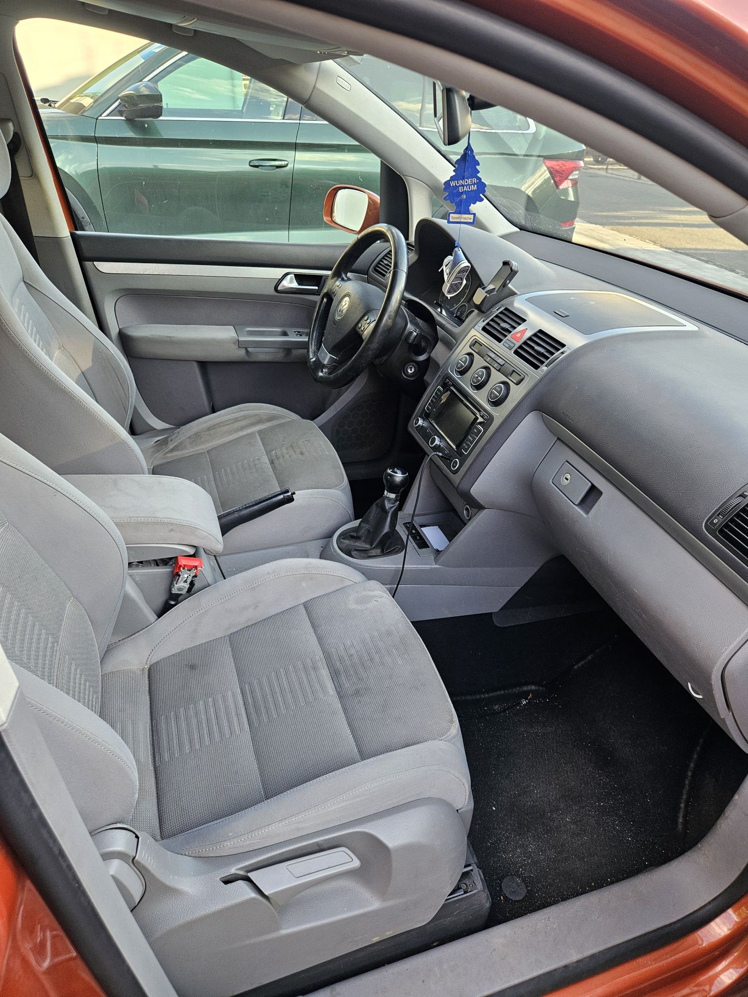 VW Touran 1.4 TSI 2009 – uszkodzony silnik