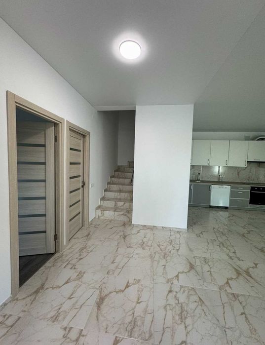 Продаж  90 м² с. Запитів, Львівська обл