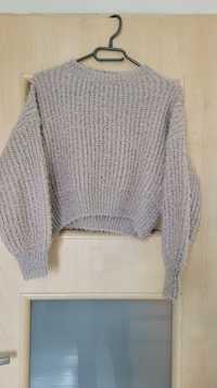 Sweterek dla dziewczynki reserved