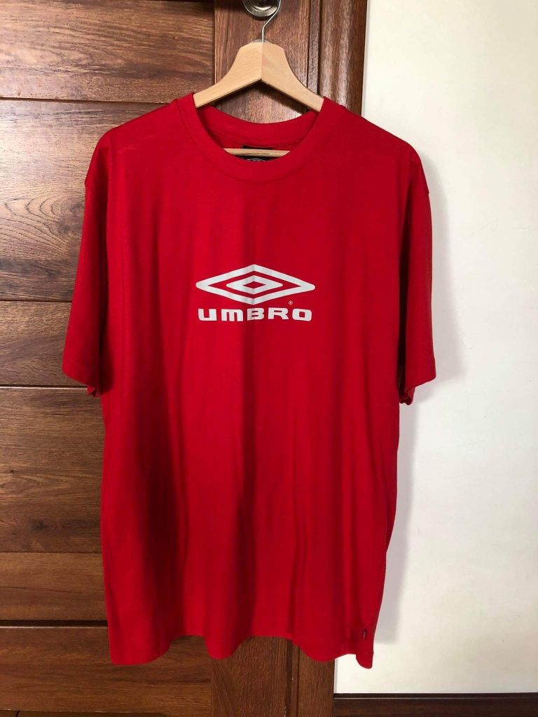 Czerwona koszulka/t-shirt Umbro rozm. XL