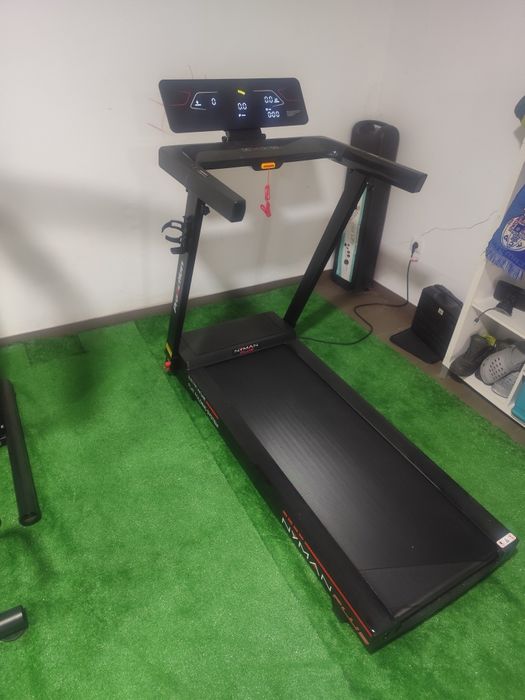 Máquina multifunções e passadeira profissional