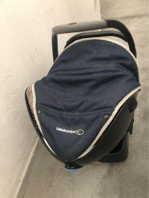 Carro bebé e Ovo c/Base Isofix e capas de chuva -bebeconfort