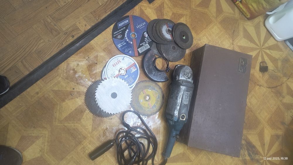 Szlifierka kątowa Bosch 230mm