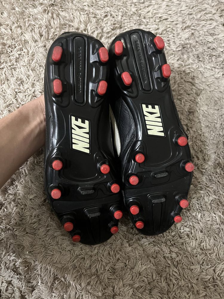 Бутсы Nike Tiempo