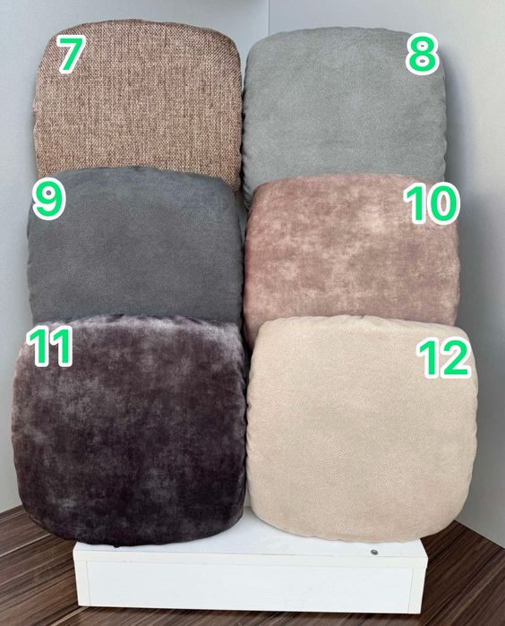 Чохли на стільці