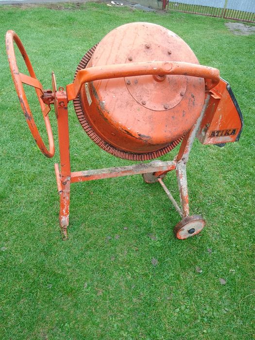 Betoniarka 125L 230v