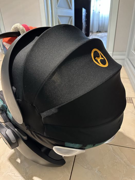 Автокрісло cybex cloud q