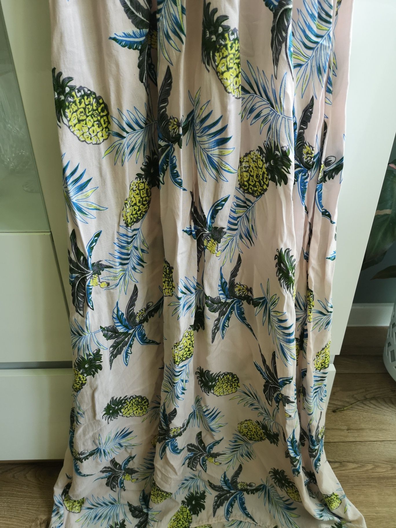 Sukienka damska letnia l-xl 40-42 długa maxi na grubych ramiączkach ró