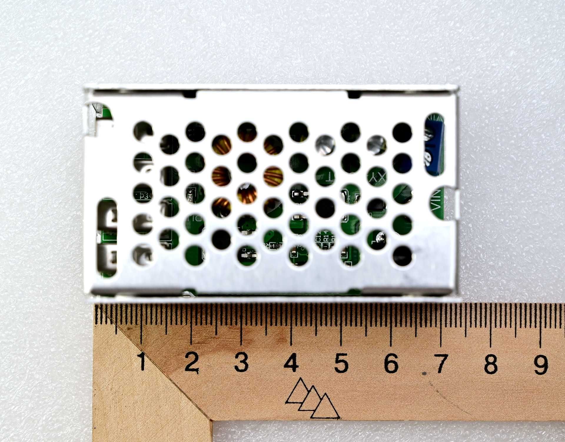 USB зарядка 4 USB выхода DC-DC 9V-36V до 5V/6A