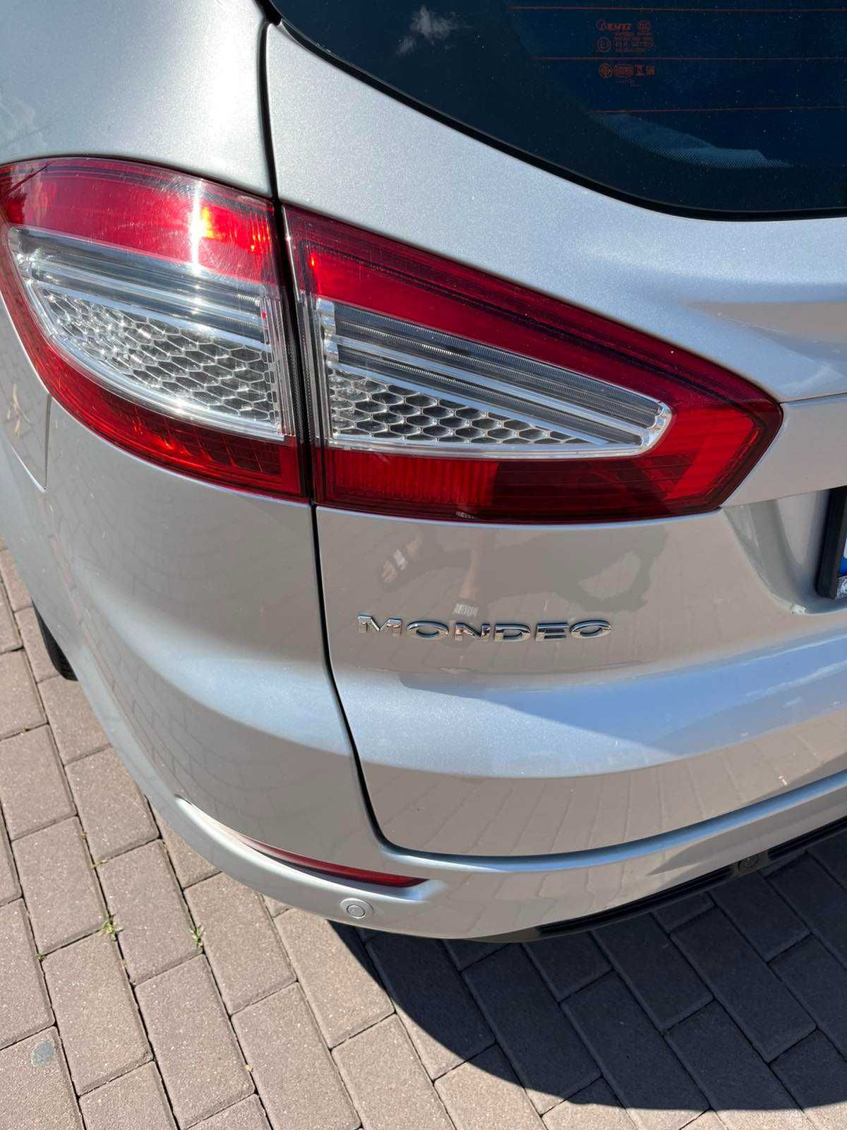 Ford Mondeo універсал 2014р 2,0 дизель АКПП