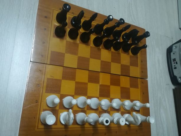 Продам шахматы 470 Х 470 мм