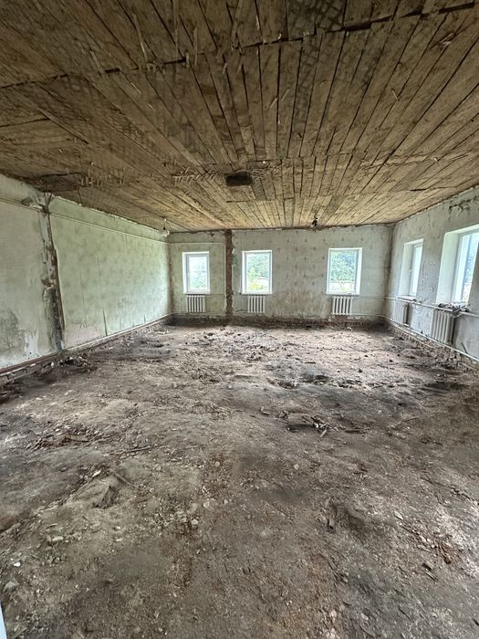 Седнів Центр будинок 80 м кв зі всіма комунікаціями 15 сот