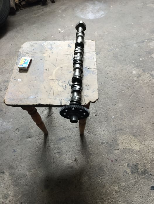 Ауді Q5 випускний розпредвал на бензиновий мотор 2.0 з2012 по2016 р