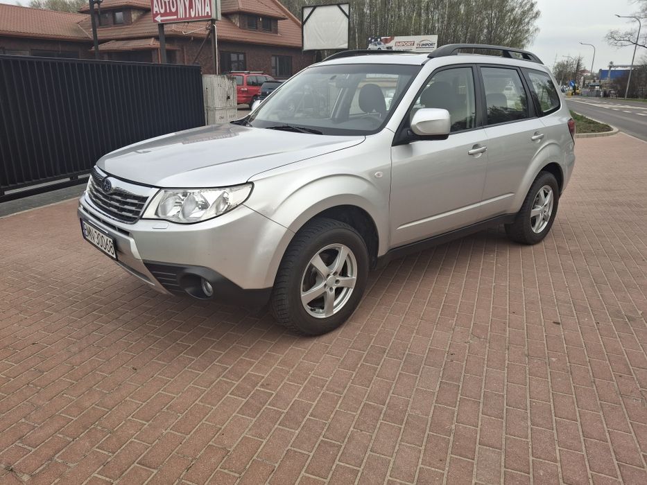 Subaru Forester benzyna 4x4 mogę zamienic