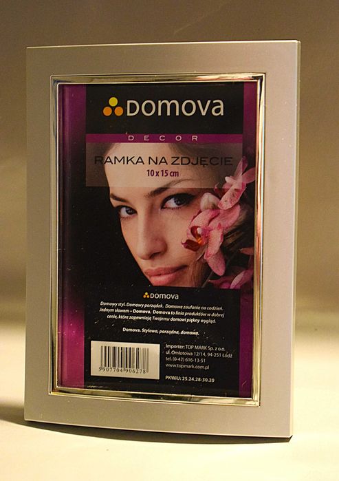 Elegancka ramka w srebrnych obwódkach , nowa