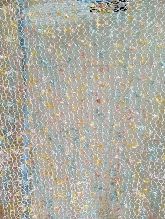 Śliczna kolorowa ozdobna kamizelka