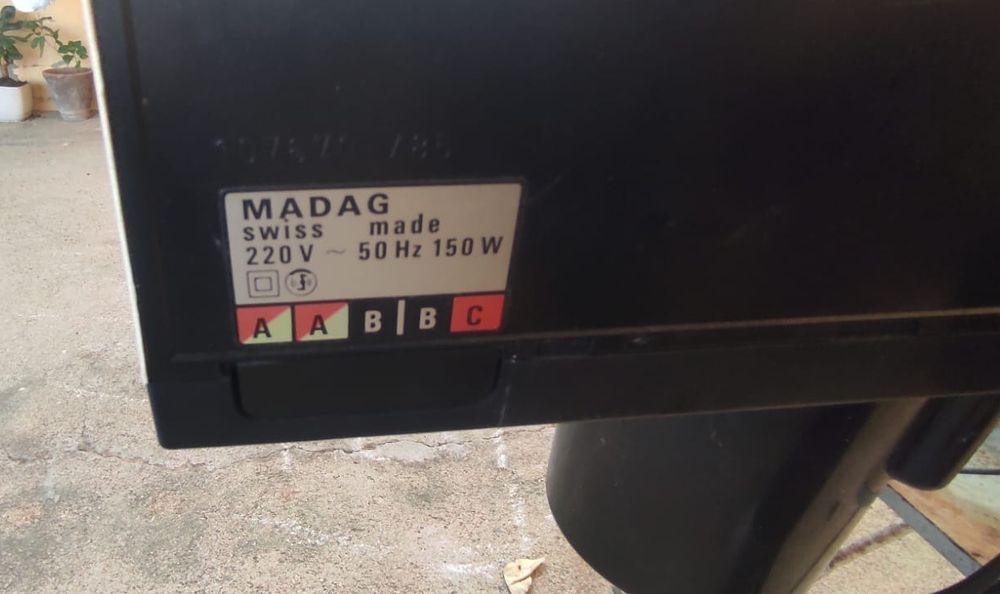 Máquina de tricotar Passap duomatic com motor Electra 3000