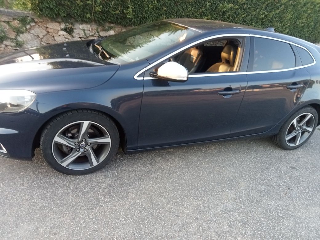 Volvo v40 Rdsigner