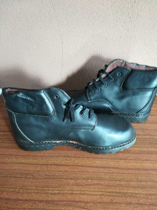 Botas Homem N 44 Novas