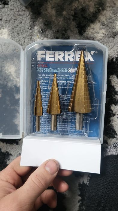 Продам свердла ступечисті