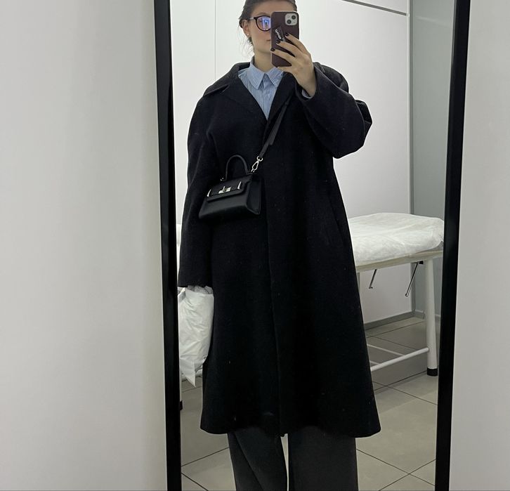 Пальто сіре класичне